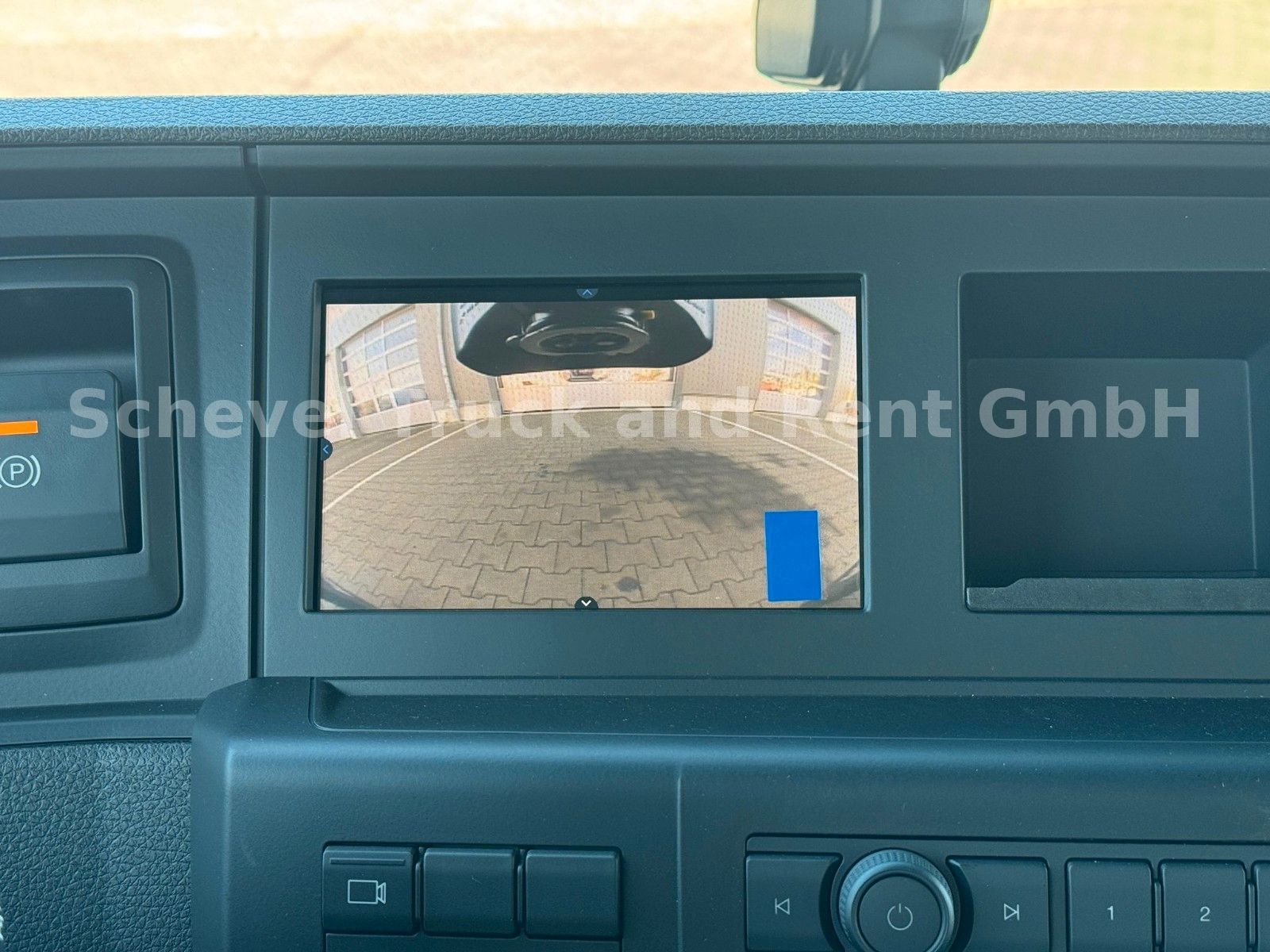 Fahrzeugabbildung MAN TGS 18.520 BL SA 4x4 mit Hydraulikvortbere* AhK