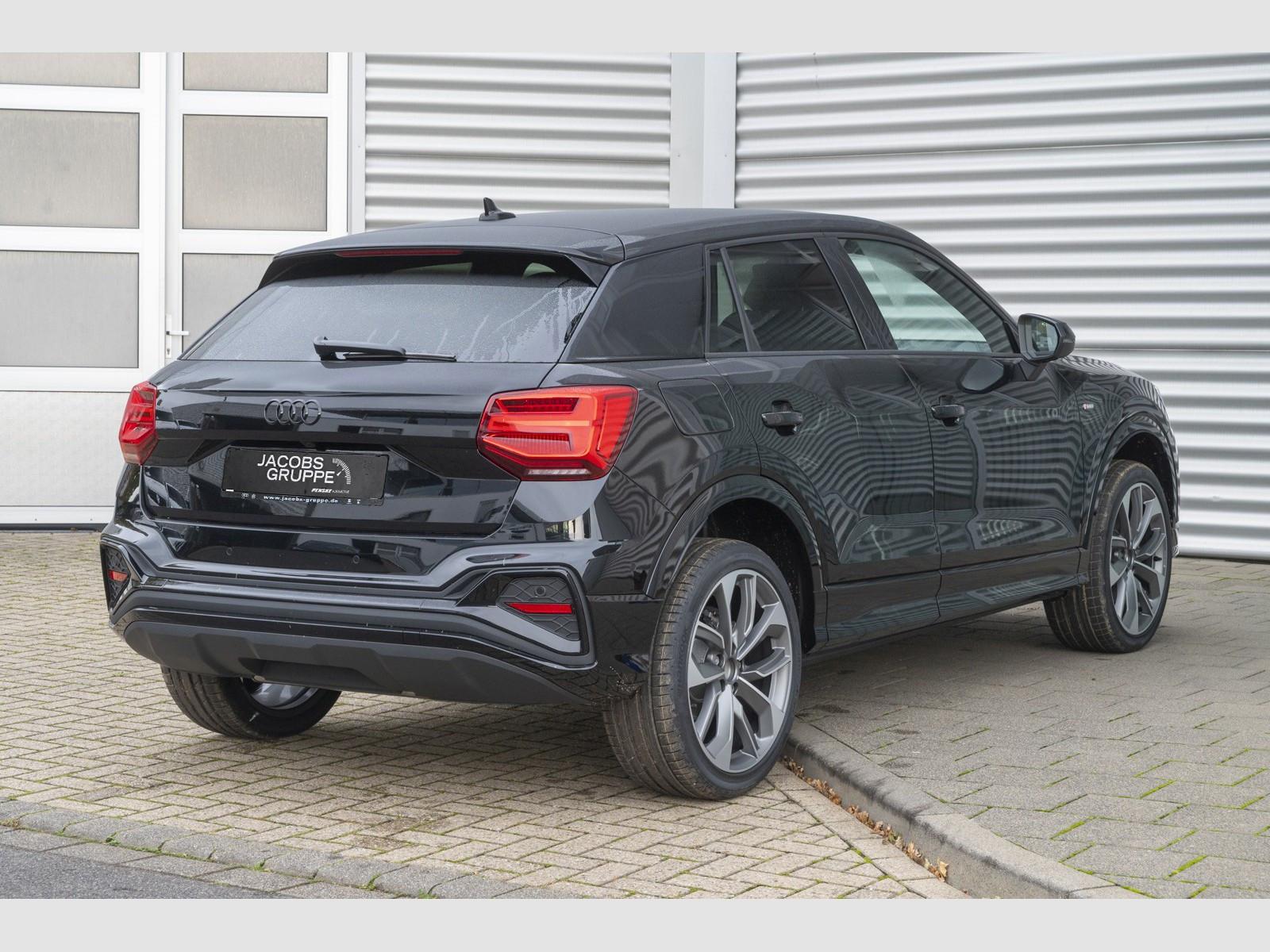 Audi Q2 S line 35 TFSI S-tronic Black*Matrix*comp. UP