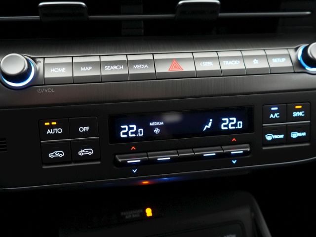 KONA T-GDI TREND DCT+VOLL LED+NAVI+360 GRAD KAME