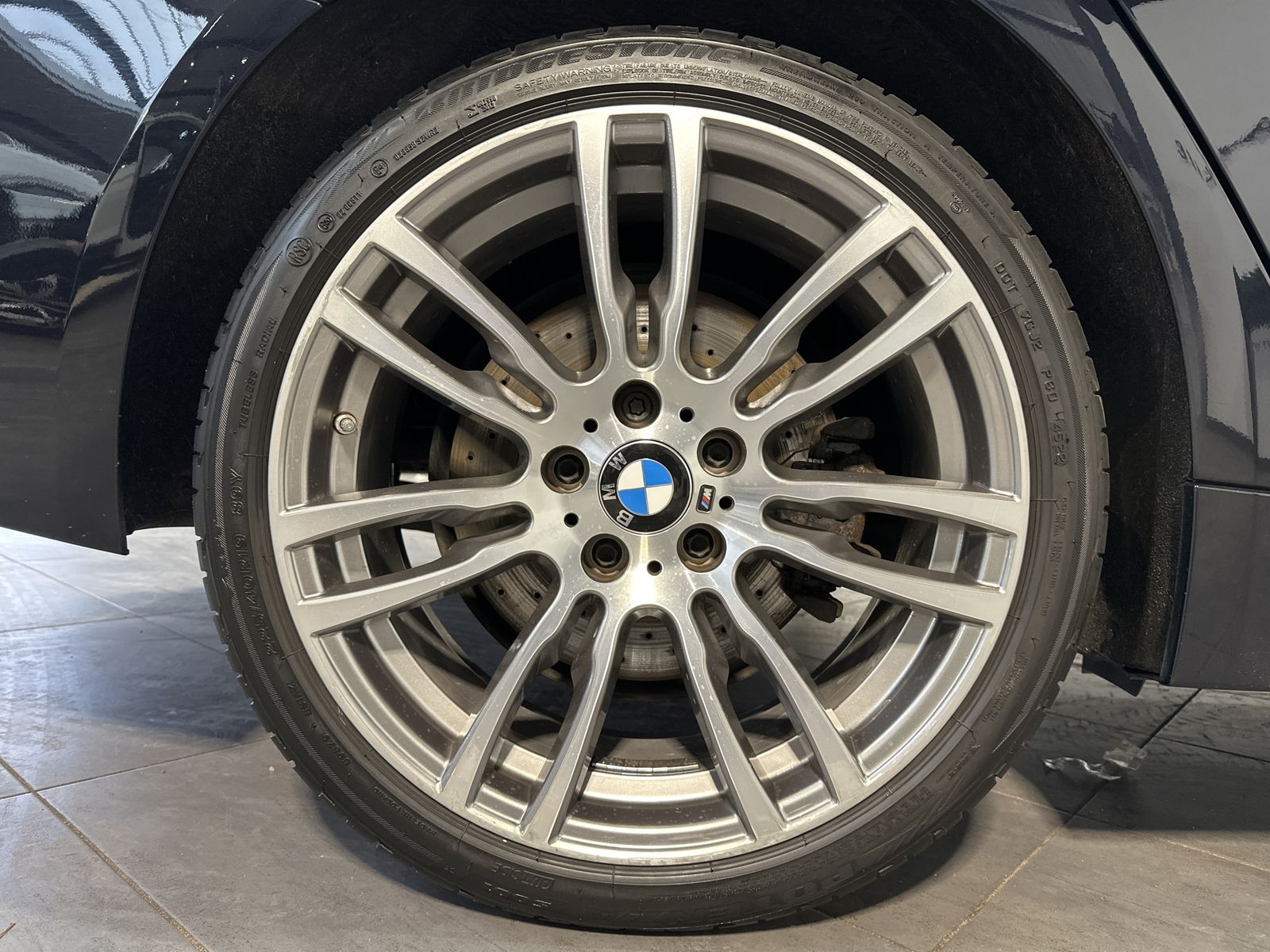 Fahrzeugabbildung BMW 435d Gran Coupé xDrive M-Sport NAV+LED+AHK+KAM+H
