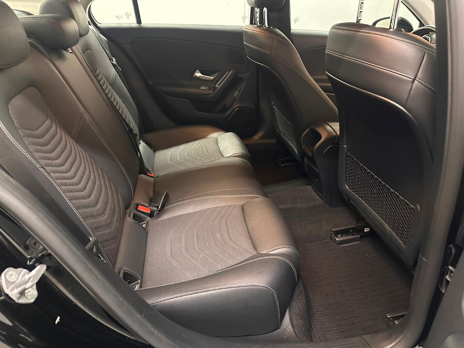 Fahrzeugabbildung Mercedes-Benz A 200 d Limousine NAVI*KLIMA*SH*TOTWI*SPURH*LED*