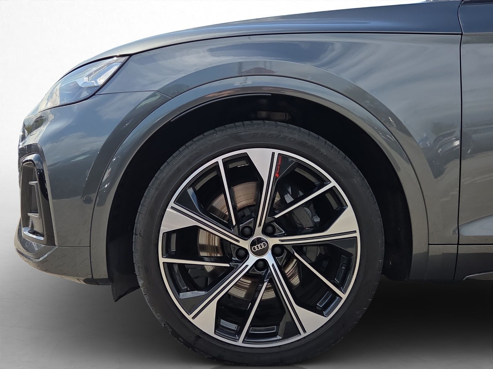 Audi SQ5 - Bild 13