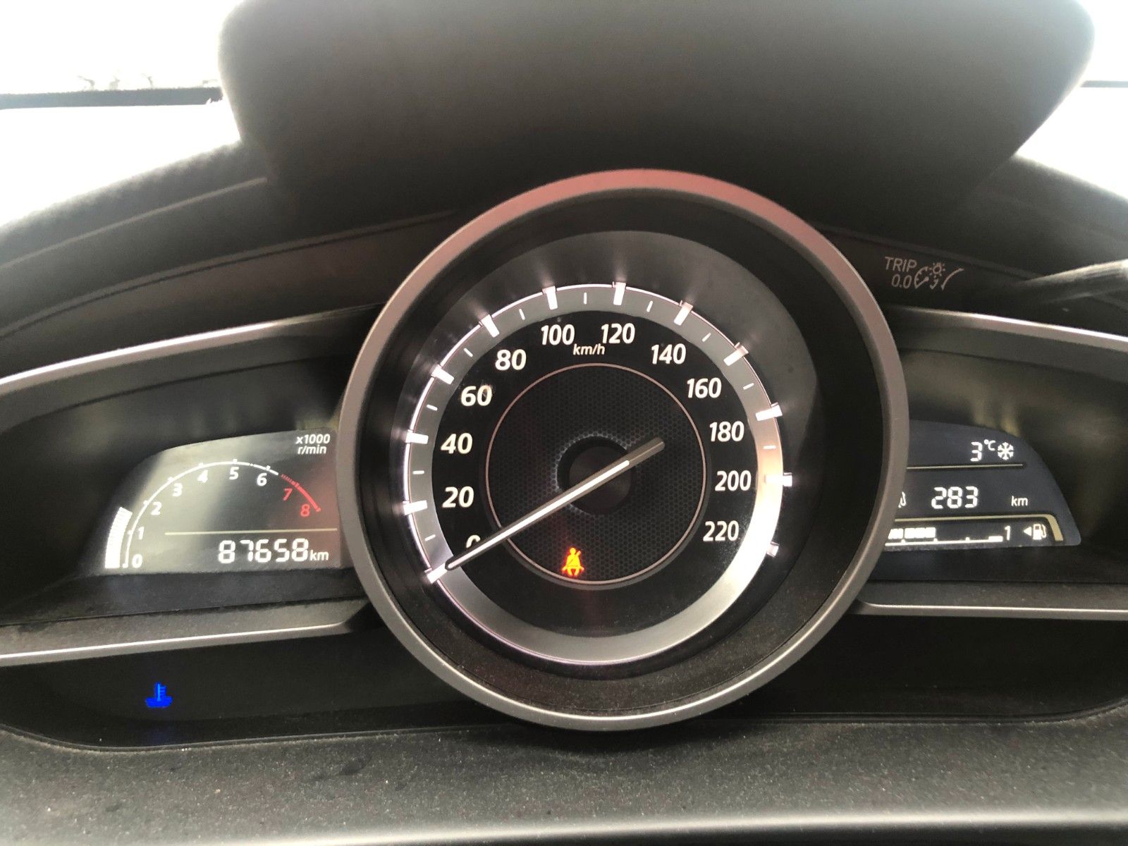 Fahrzeugabbildung Mazda 2 Lim. Exclusive-Line Seitenschaden