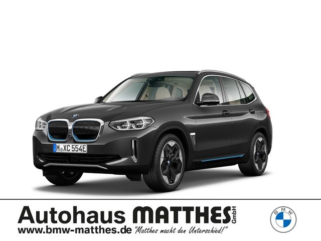 BMW iX3 Impressive Parkassistent Driving Assistant P