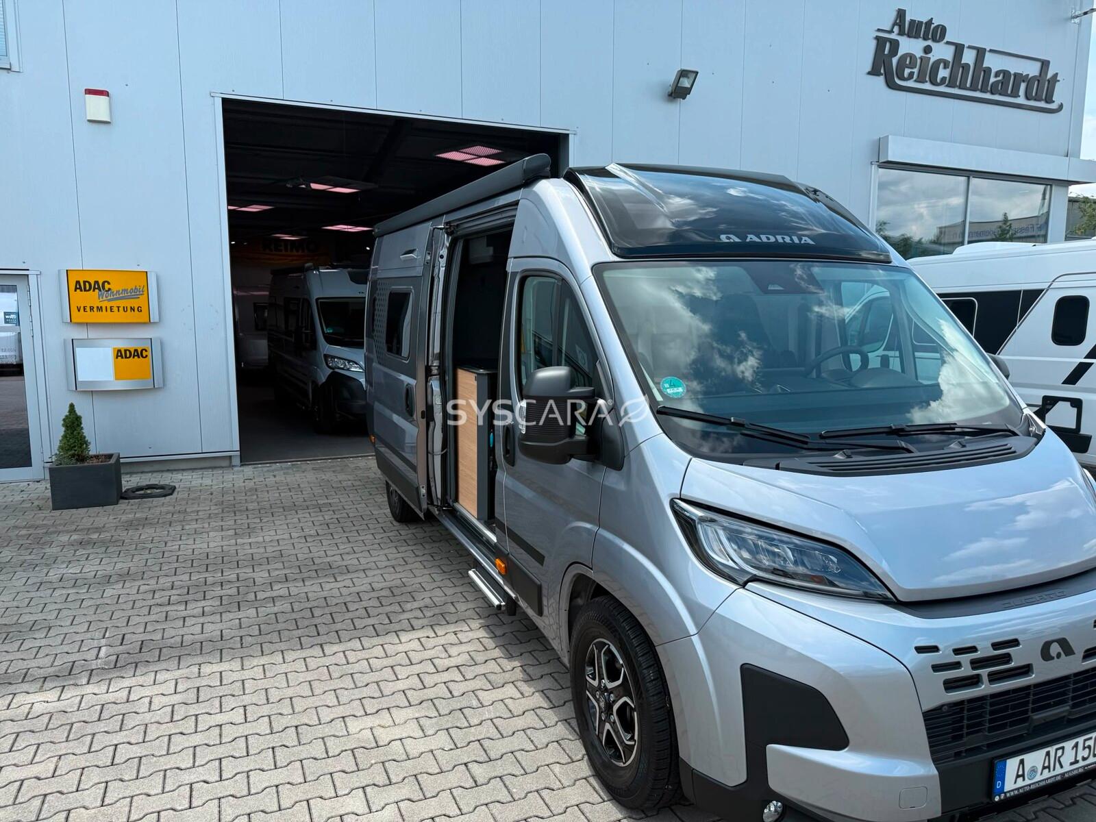 Adria Twin 60Y 640 SLB