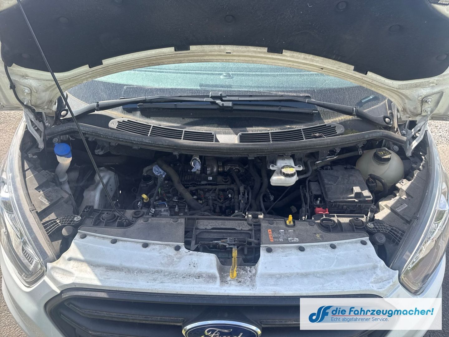 Fahrzeugabbildung Ford Transit Custom Kasten 280 L1 Trend *MOTORSCHADE