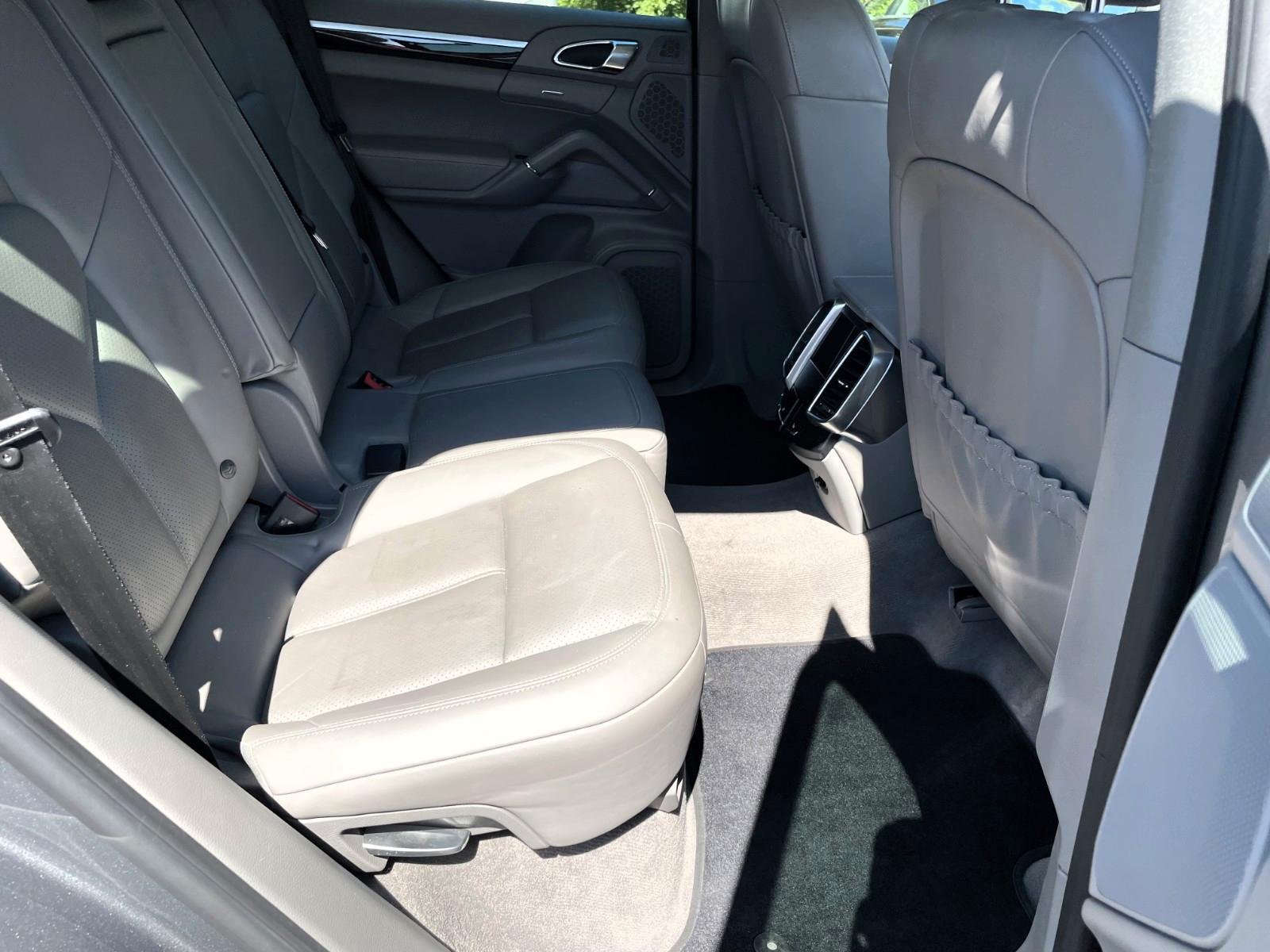 Porsche Cayenne Diesel"TOP"PANORAMA/21"/LEDER//14 WEGE//