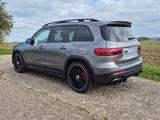 Mercedes-Benz GLB 35 AMG, 7-Sitzer, AHK, Pano, 21", Garantie - graue Mercedes-Benz GLB 35 AMG