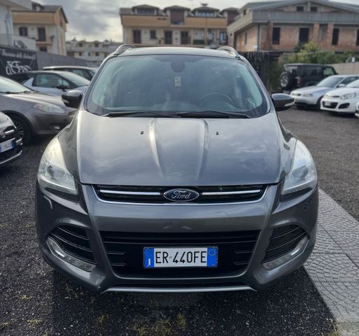 Ford Kuga 2.0 TDCI 150 CV S&S 4WD Powershift Bus