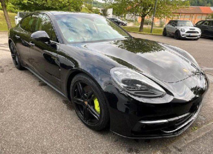 Image of Porsche Panamera
