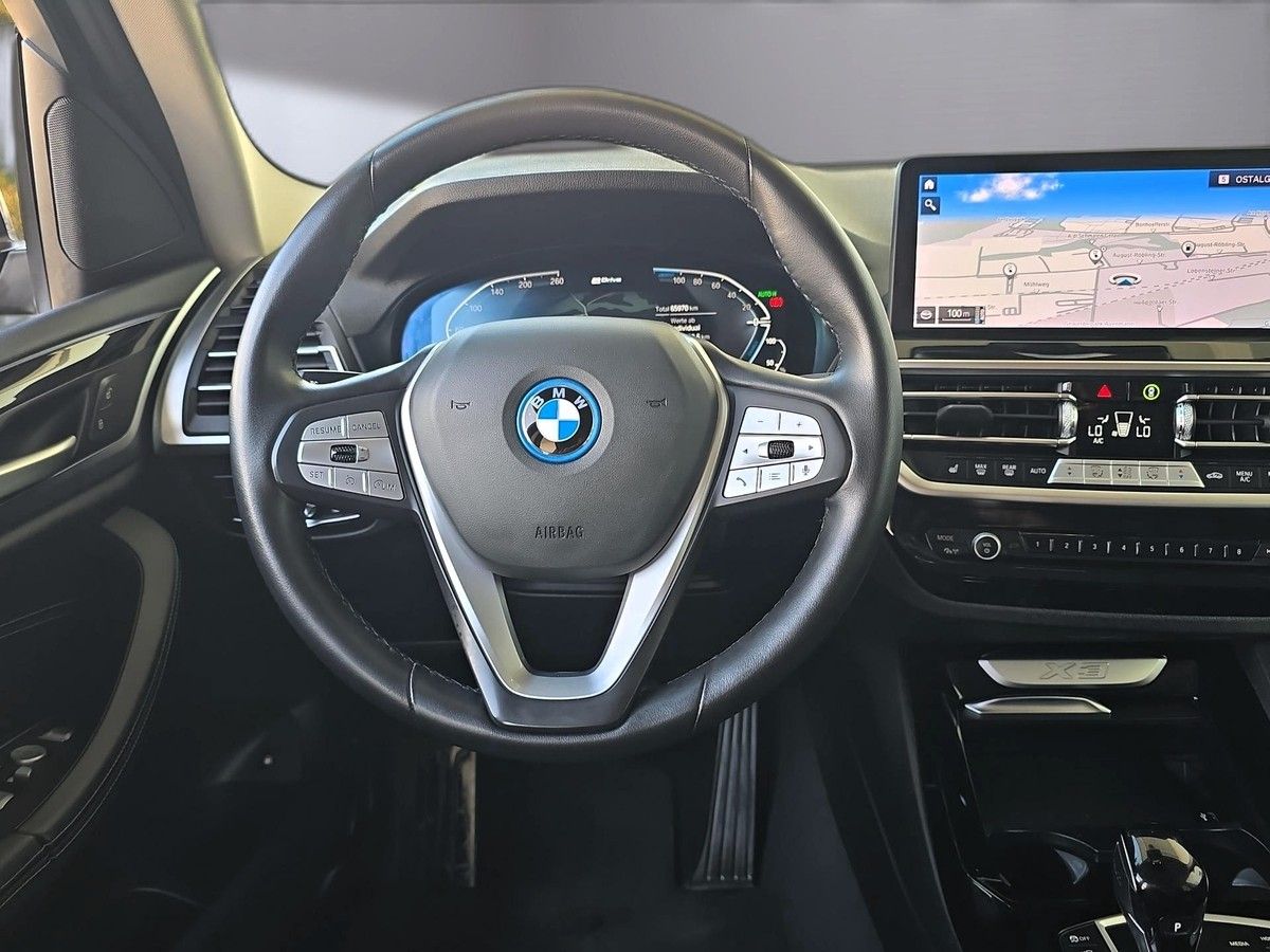 BMW X3  xDrive30e Aut.+Head-Up+Laser+HiFi+360°+19"+ foto 8