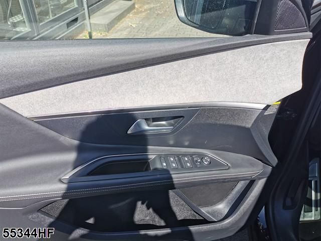 Fahrzeugabbildung Peugeot 3008 1.6 Hybrid 225 (Plug-In), GT-Line