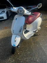 Vespa Primavera 125 - Vespa Motorräder in Düsseldorf