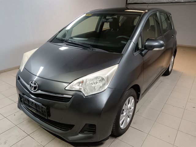 Toyota Verso-S 1,33-l-Dual-VVT Club