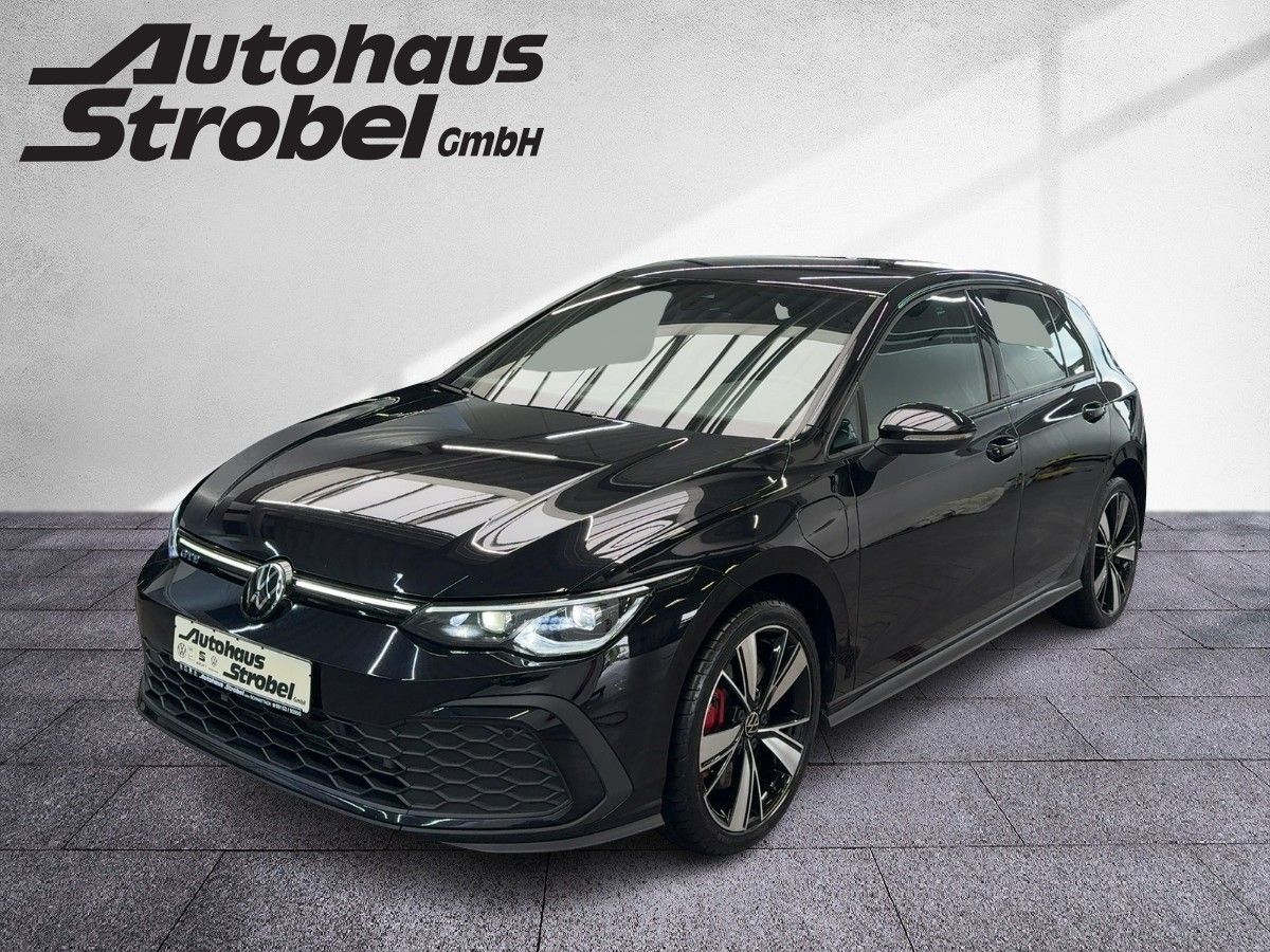 Volkswagen Golf VIII GTE 1.4 TSI DSG "BLACK STYLE" ACC Navi imagem 2