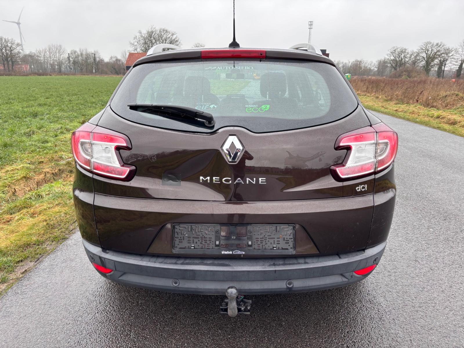 Renault Megane 2012 — engine 1.461 cm³, 110 HP (81kW)