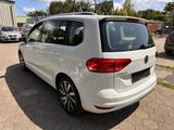 Volkswagen Touran Highline 1.4 TSI Sportausstattung 1.Hand - Volkswagen Touran: Sport