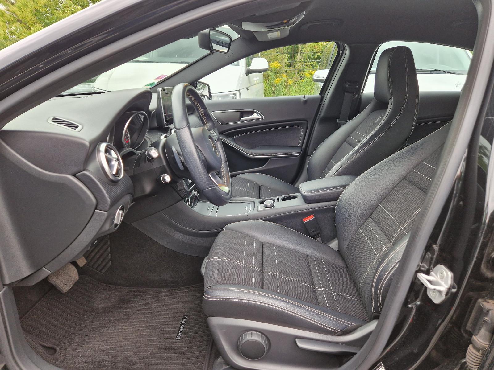 Mercedes-Benz A 180 Urban Automatik SZH LED