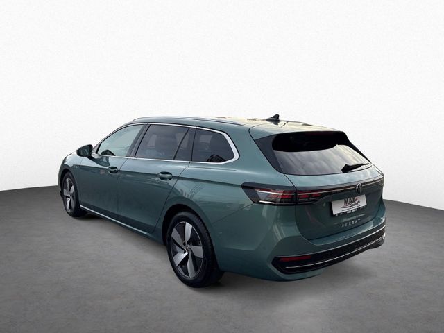 Passat Variant 2.0 TDI DSG ELEGANCE IQ.LIGHT+AHK