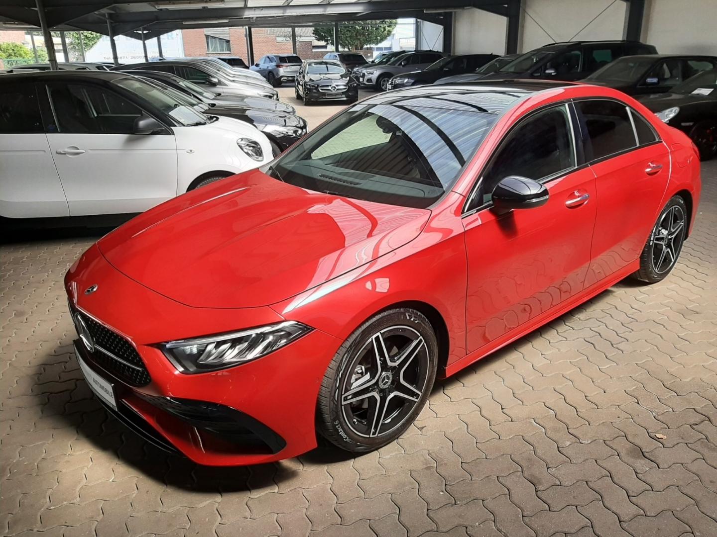 Mercedes-Benz A 180 d Lim. AMG Line Night Pano
