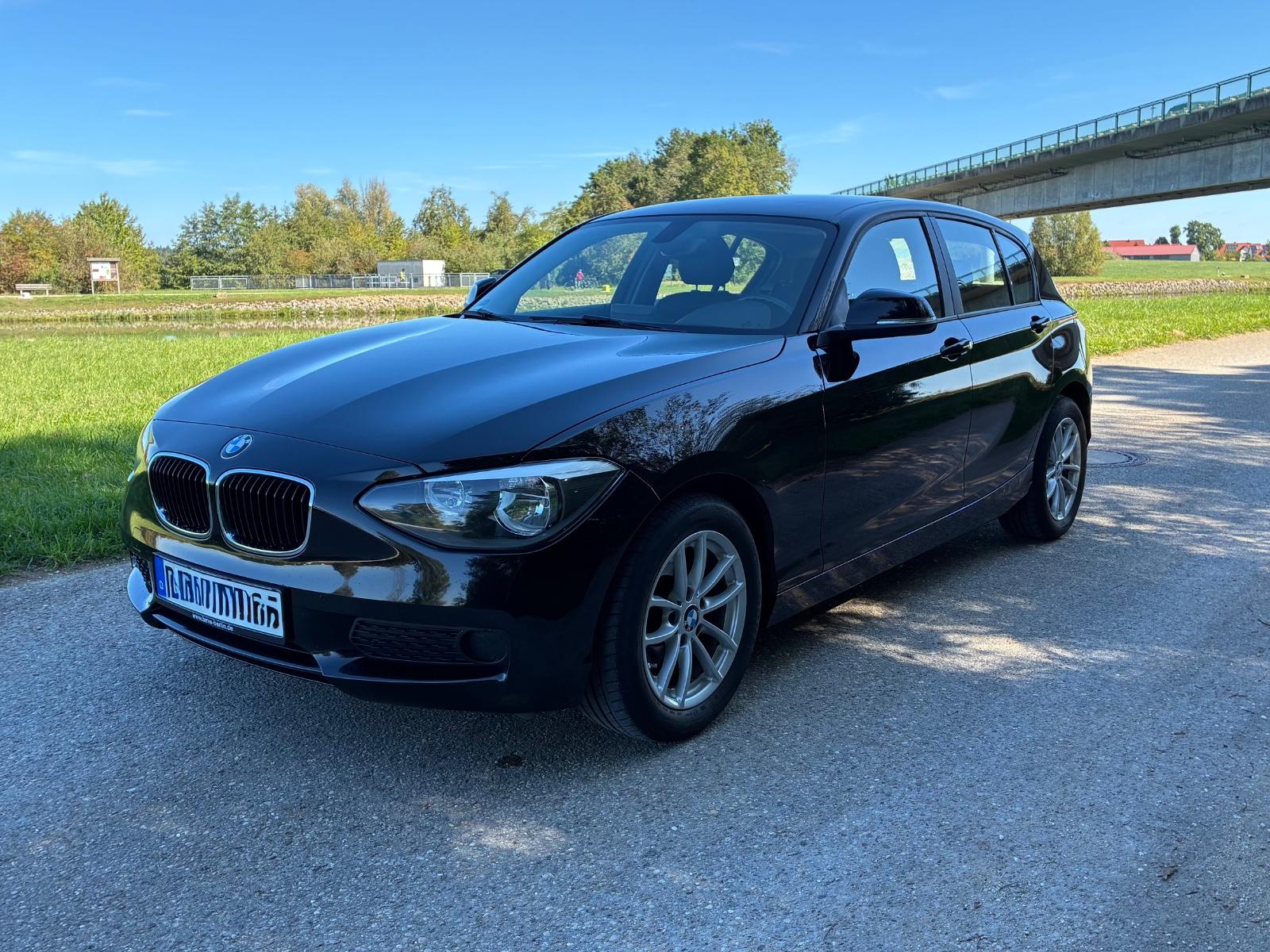 BMW 114