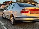 Seat Toledo Signo 1,8 Autom.*Sitzheiz. *Klima*USB *BT - gebrauchte Seat Toledo aus dem Jahr 2003