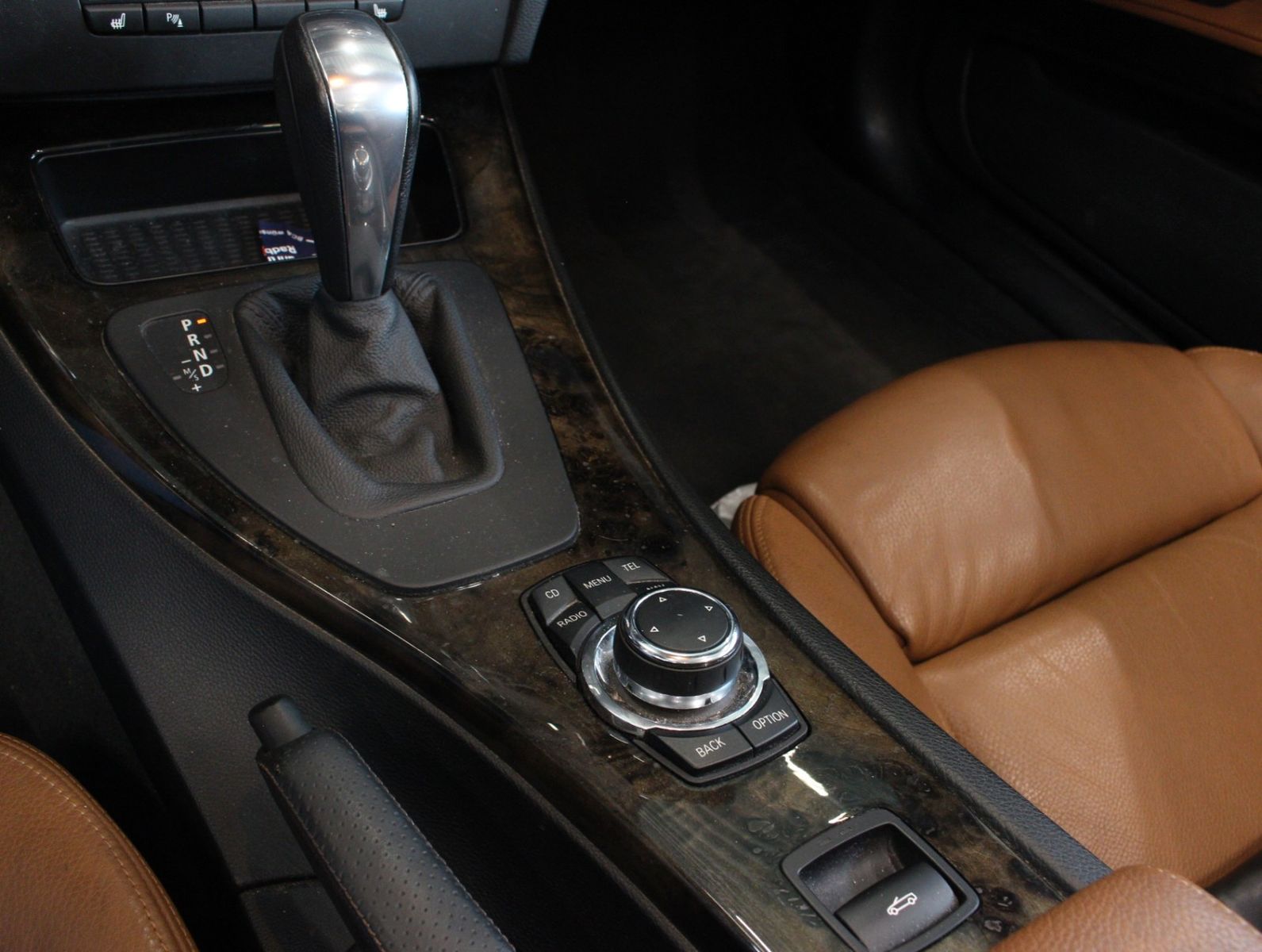 Fahrzeugabbildung BMW 325i Cabrio  M Sport Edition*Bi-Xenon*Navi*PDC
