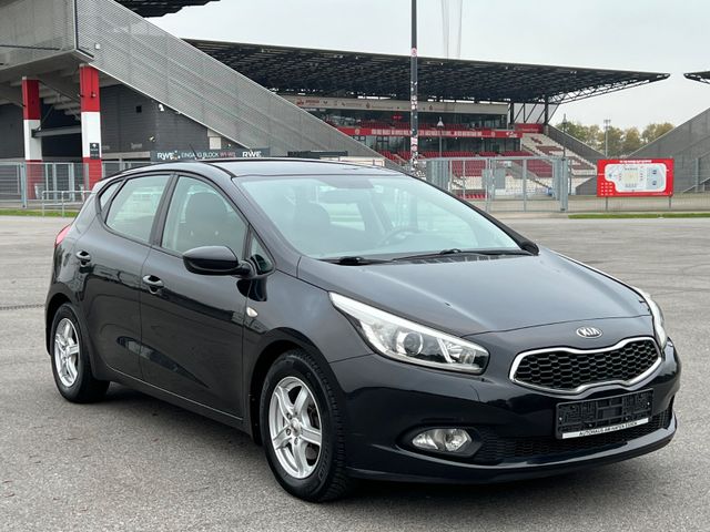 Kia cee'd *KLIMA*FREISPRECH*SERVO*