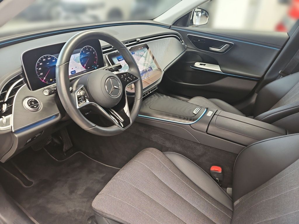 Fahrzeugabbildung Mercedes-Benz E 200 T Avantg. Distronic+ AHK Navi LED KAM SHZ