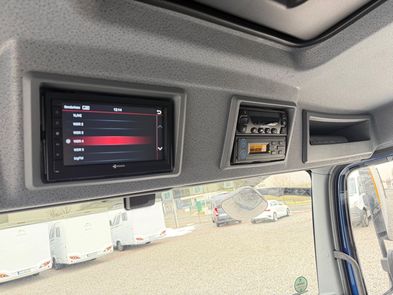 Fahrzeugabbildung Mercedes-Benz Atego 1524 Tiefkühler Thermo King LBW