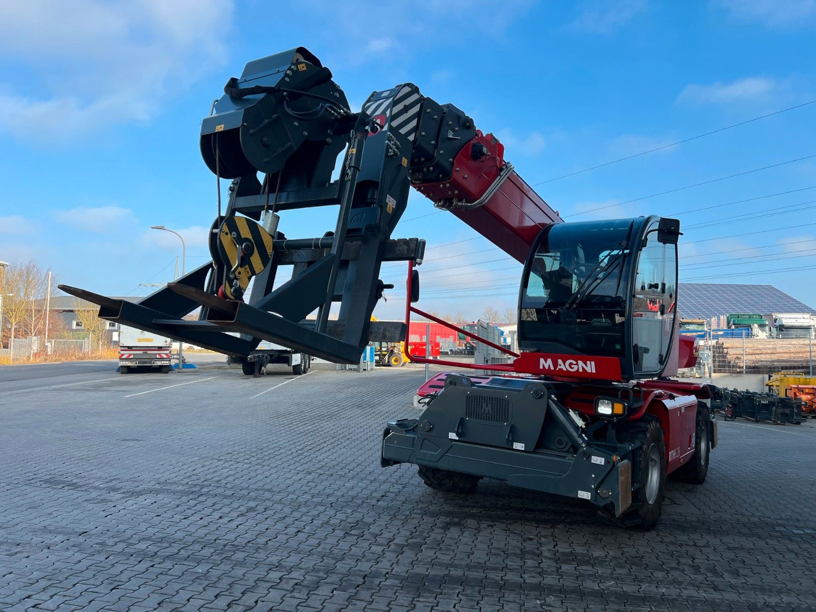 Fahrzeugabbildung Andere Magni RTH 6.26 / nur 849h ! / Gabel / 5 t Winde