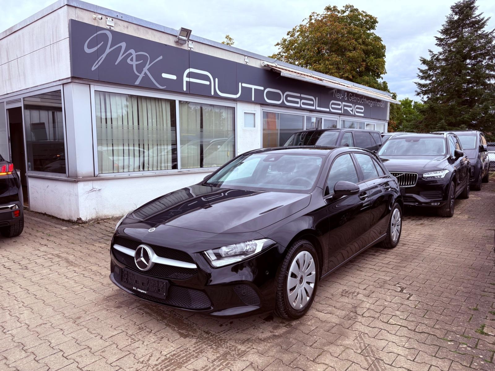 Mercedes-Benz A 180|1.Hand|Totwinkel|Navi|8-fach Bereift|Spurh