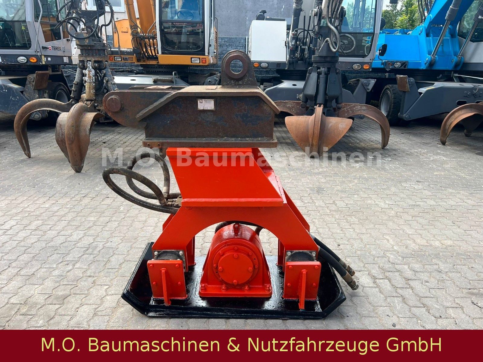 Fahrzeugabbildung Andere ALLU / Rüttelplatte / 20-25 Tonnen /