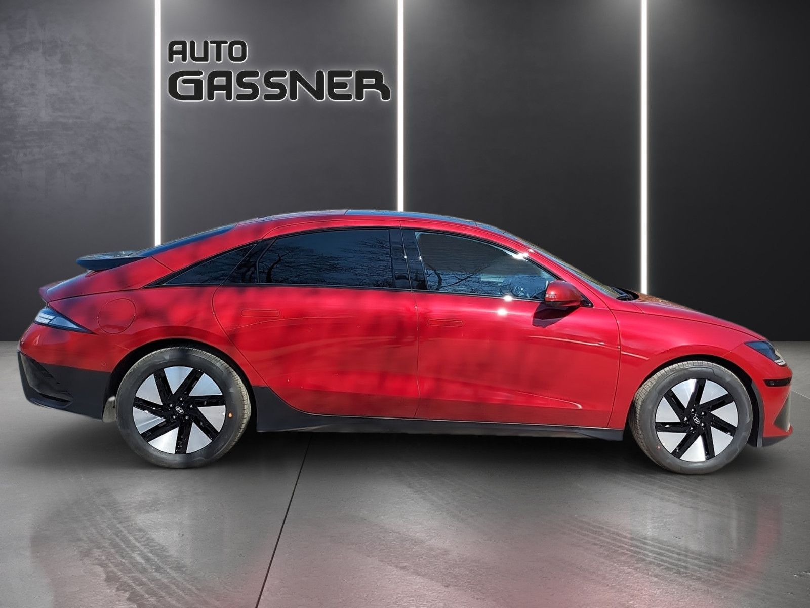 Fahrzeugabbildung Hyundai IONIQ 6 229PS 168kW Techniq Parkpaket BOSE el.SD