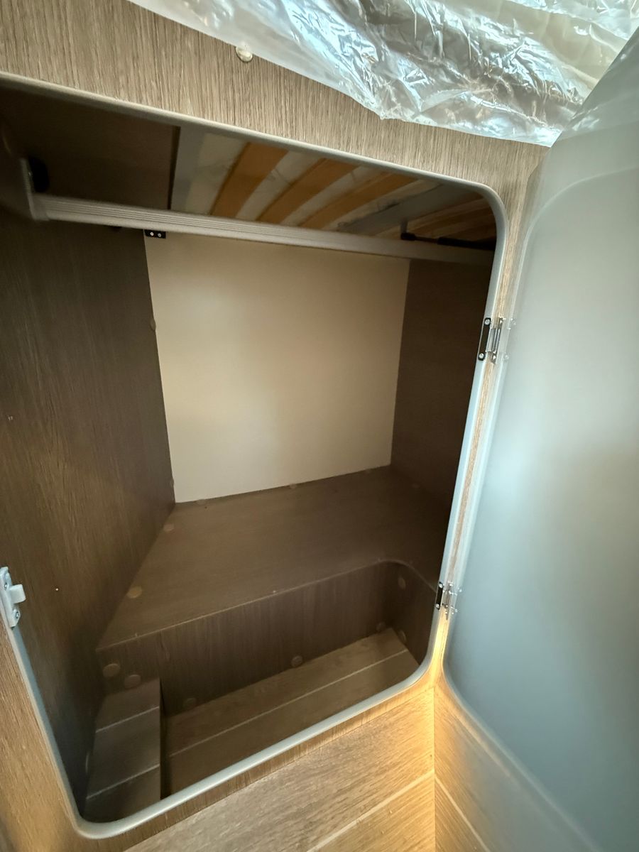 Fahrzeugabbildung Roller Team Zefiro 287 Integral - Modell 2026