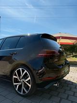 Volkswagen Golf 2.0 TSI DSG GTI Performance - Volkswagen: Schwarz, Standheizung