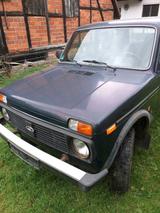 Lada Niva 4x4 Allrad Jäger Revierauto TÜV - Lada aus 2012