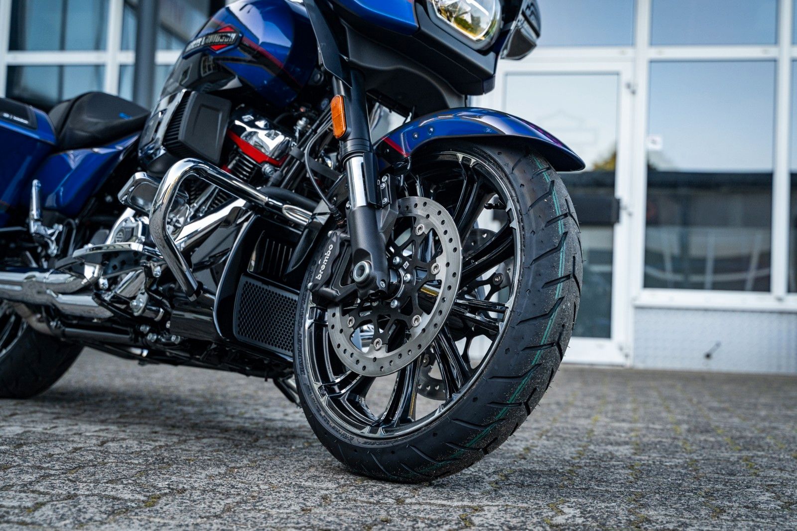 Fahrzeugabbildung Harley-Davidson CVO Street Glide  FLHXSE 121 CUI MY25 - VOR ORT