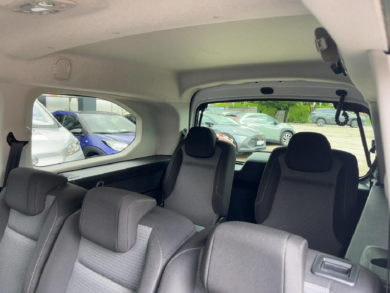 Fahrzeugabbildung Toyota Proace City Verso L2 Team Deutschland *7 Sitzer