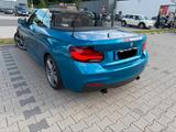 BMW M240i Steptronic Cabrio - - blaue BMW M240i