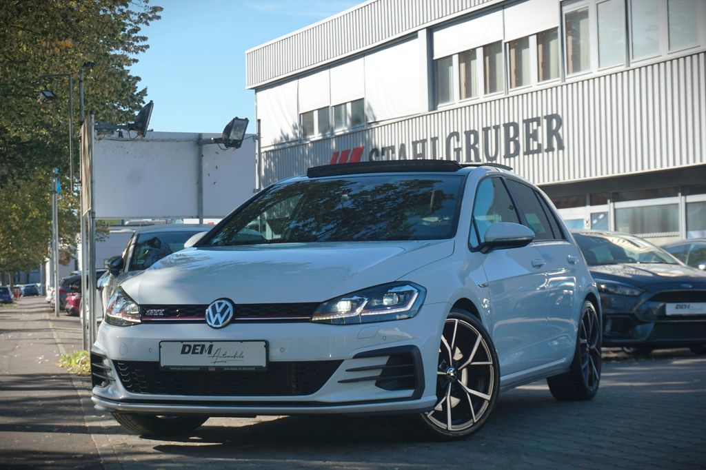 Image of Volkswagen Golf