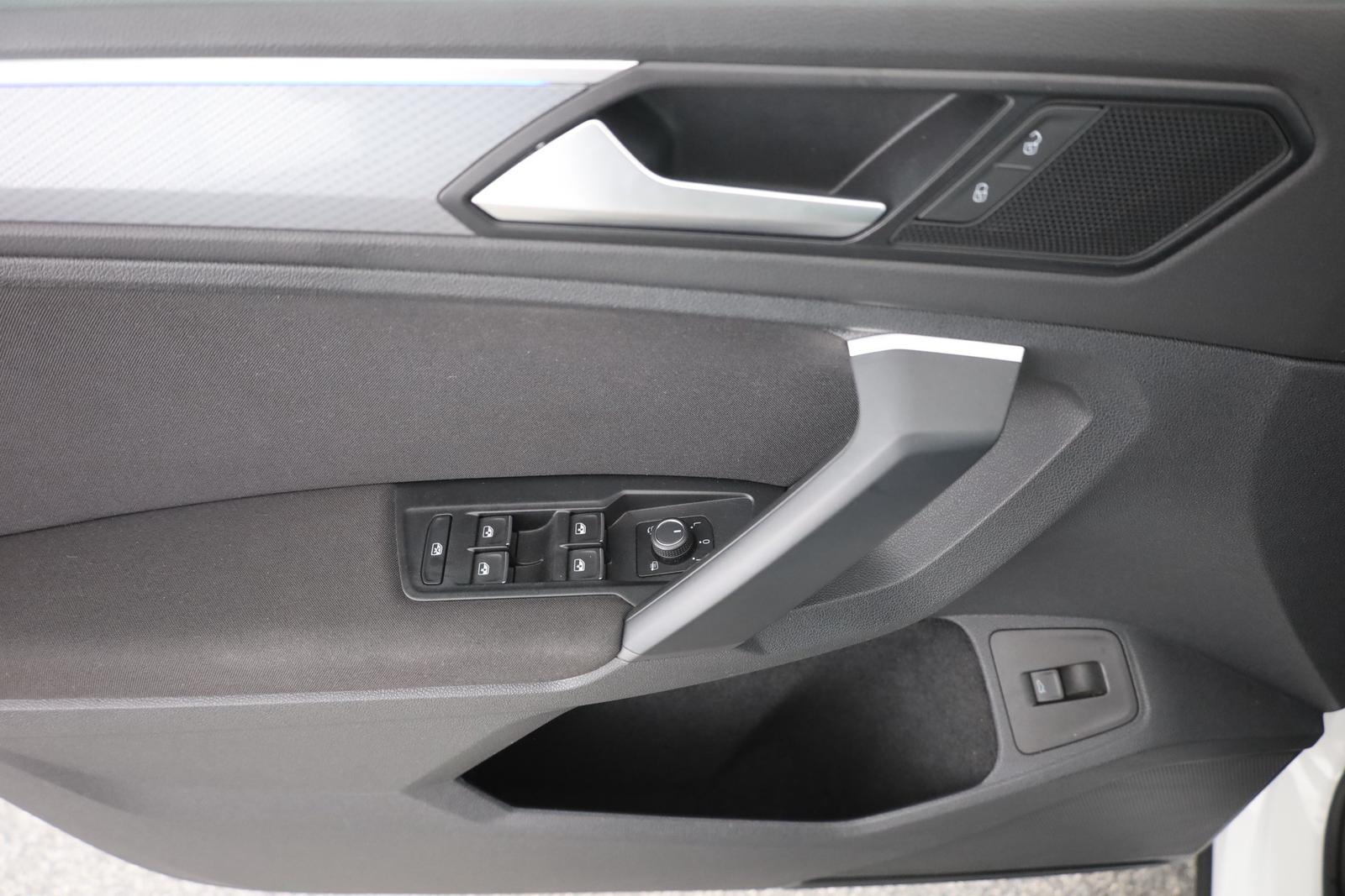 Volkswagen Tiguan 1.5 TSI DSG Active LED Virtual Cockpit, миниатюра 21