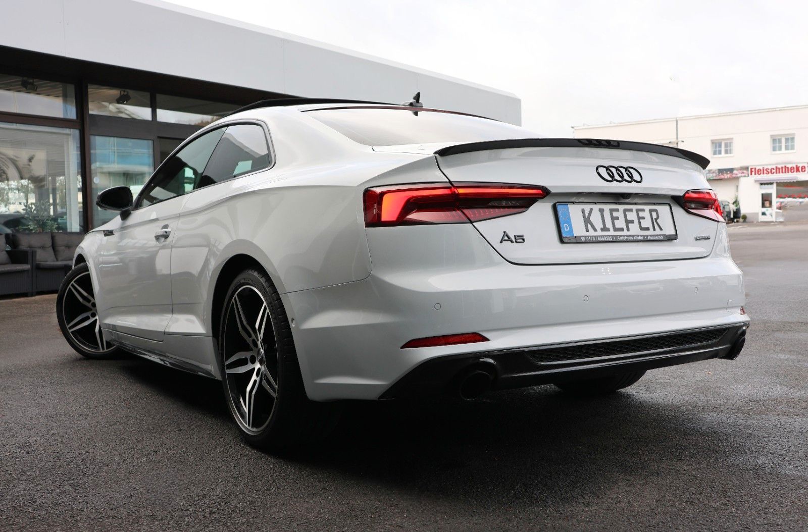 Audi A5 2.0 S-Line ACC HUD 360° B&O PANO SHZ TOTW R19 foto 5