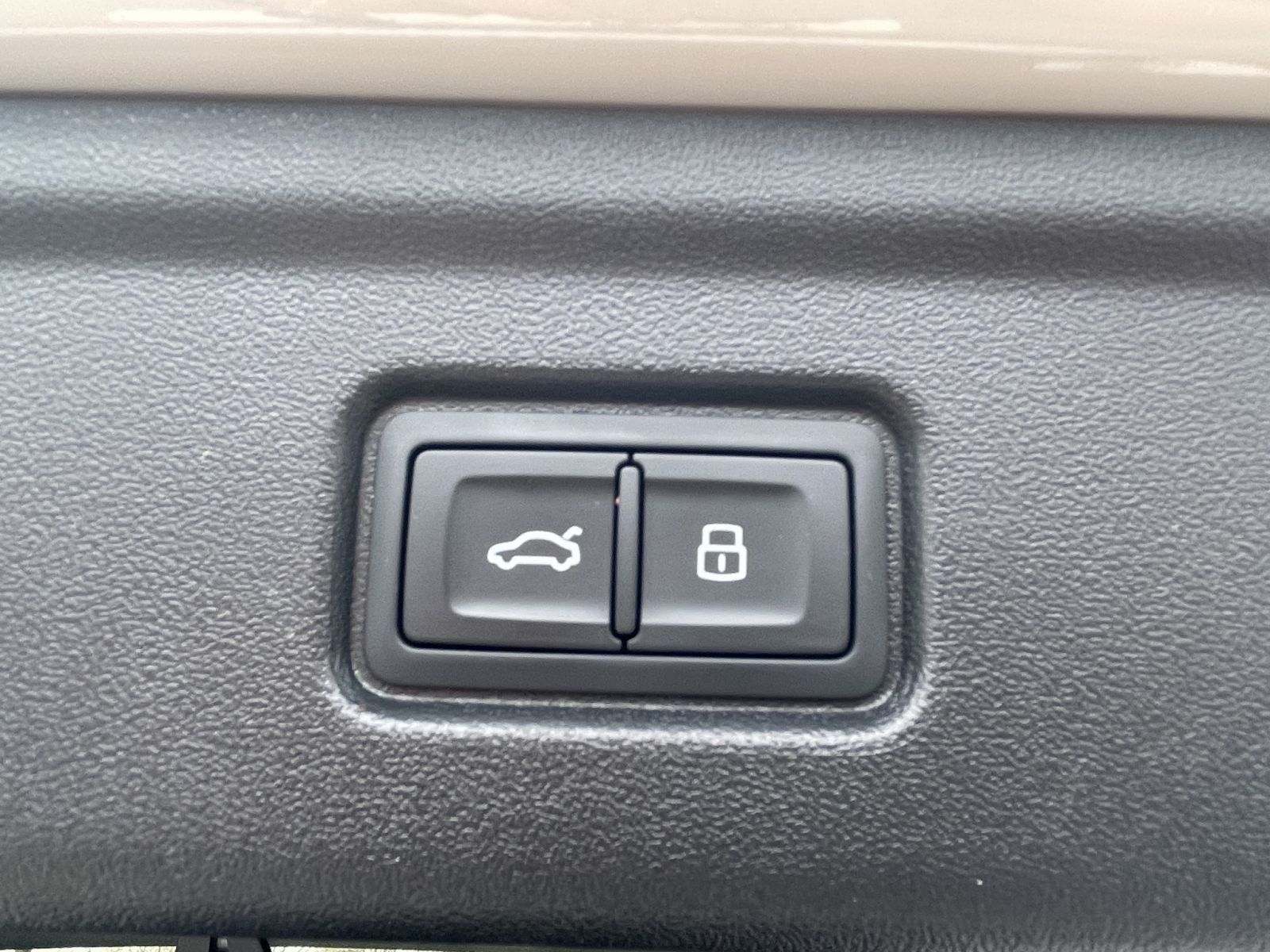 Audi A6 e-tron - Bild 22