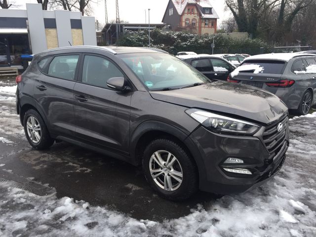 Hyundai Tucson  1,6 Trend 2WD