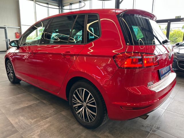 Volkswagen Golf  VII Allstar *LED*Navi*Kamera*AHK Schwenkb*