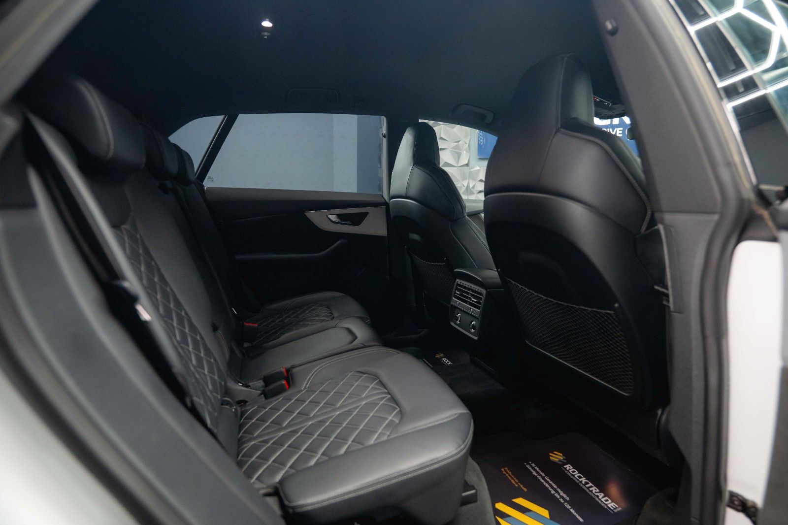 Fahrzeugabbildung Audi Q8 55 TFSI quattro S-Line Plus *ACC*Head Up*22'