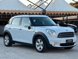 MINI One Countryman 1.6 D - weiße MINI One D Countryman