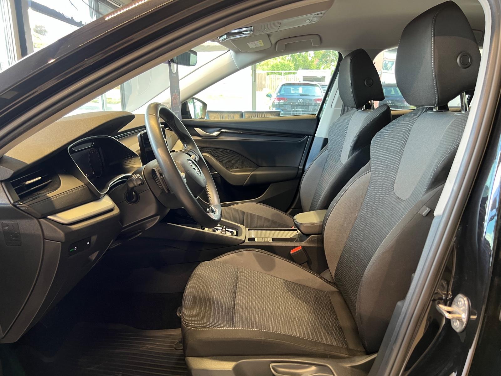 Skoda Octavia Combi 2.0 TDI, миниатюра 9