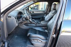 PORSCHE Cayenne / SPORT DESIGN PAKET / BOSE / MEMORY
